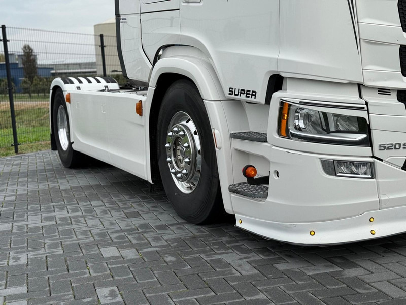 Scania S520 V8 NGS FULL SPOILER, PARK COOLER, FULL AIR, RETARDER, 6 BALLOONS. - Τράκτορας: φωτογραφία 5 Scania S520 V8 NGS FULL SPOILER, PARK COOLER, FULL AIR, RETARDER, 6 BALLOONS. - Τράκτορας: φωτογραφία 5