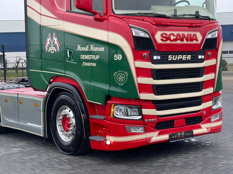 Scania S650 V8 NGS SHOW TRUCK, FULL AIR, RETARDER, PTO/HYDRAULIC! - Τράκτορας: φωτογραφία 4 Scania S650 V8 NGS SHOW TRUCK, FULL AIR, RETARDER, PTO/HYDRAULIC! - Τράκτορας: φωτογραφία 4