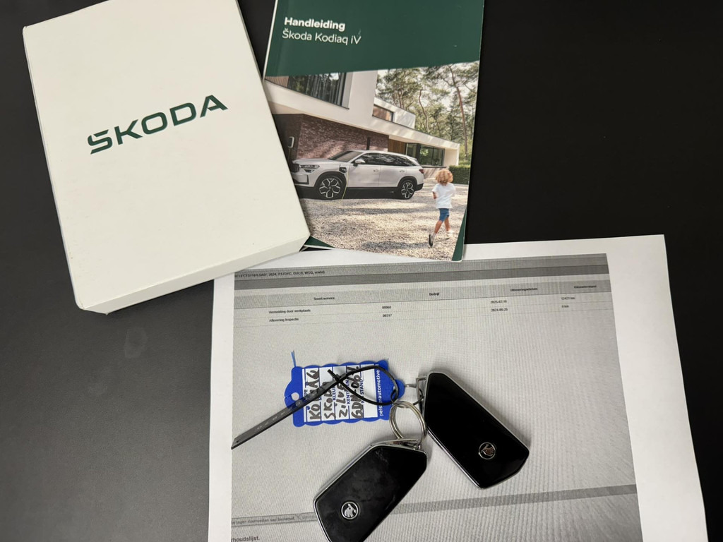 Škoda Kodiaq-1.5 TSI PHEV Business Edition Full LED Adaptive cruis Climate Stoel-Stuurverwarming Apple / Android Navi Camera - SUV: φωτογραφία 4 Škoda Kodiaq-1.5 TSI PHEV Business Edition Full LED Adaptive cruis Climate Stoel-Stuurverwarming Apple / Android Navi Camera - SUV: φωτογραφία 4