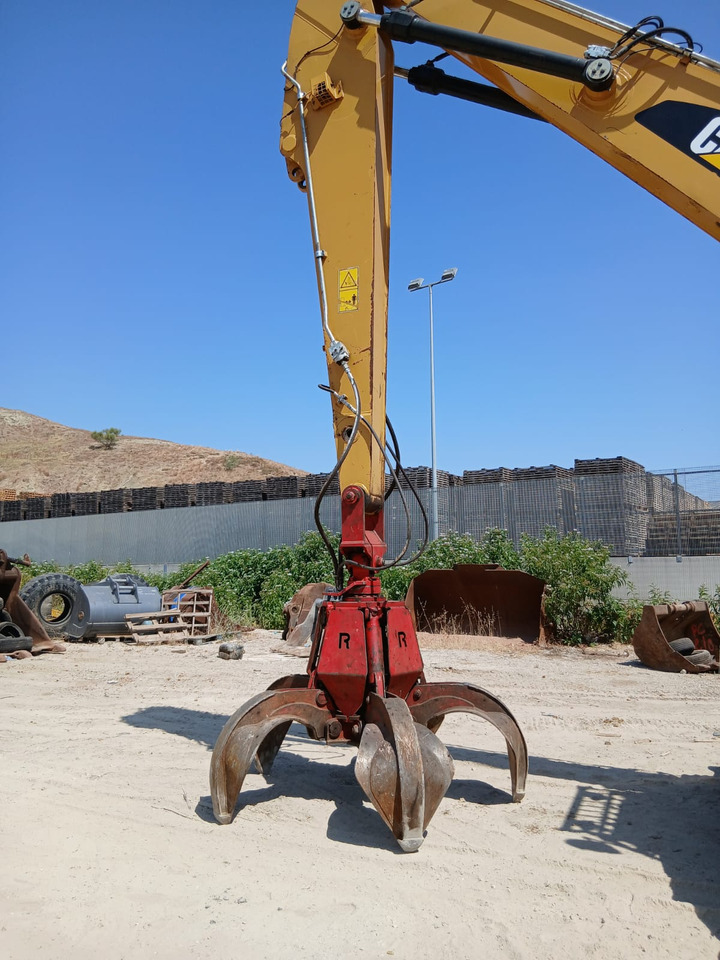 CATERPILLAR 3022 - Τροχοφόρος εκσκαφέας: φωτογραφία 4 CATERPILLAR 3022 - Τροχοφόρος εκσκαφέας: φωτογραφία 4