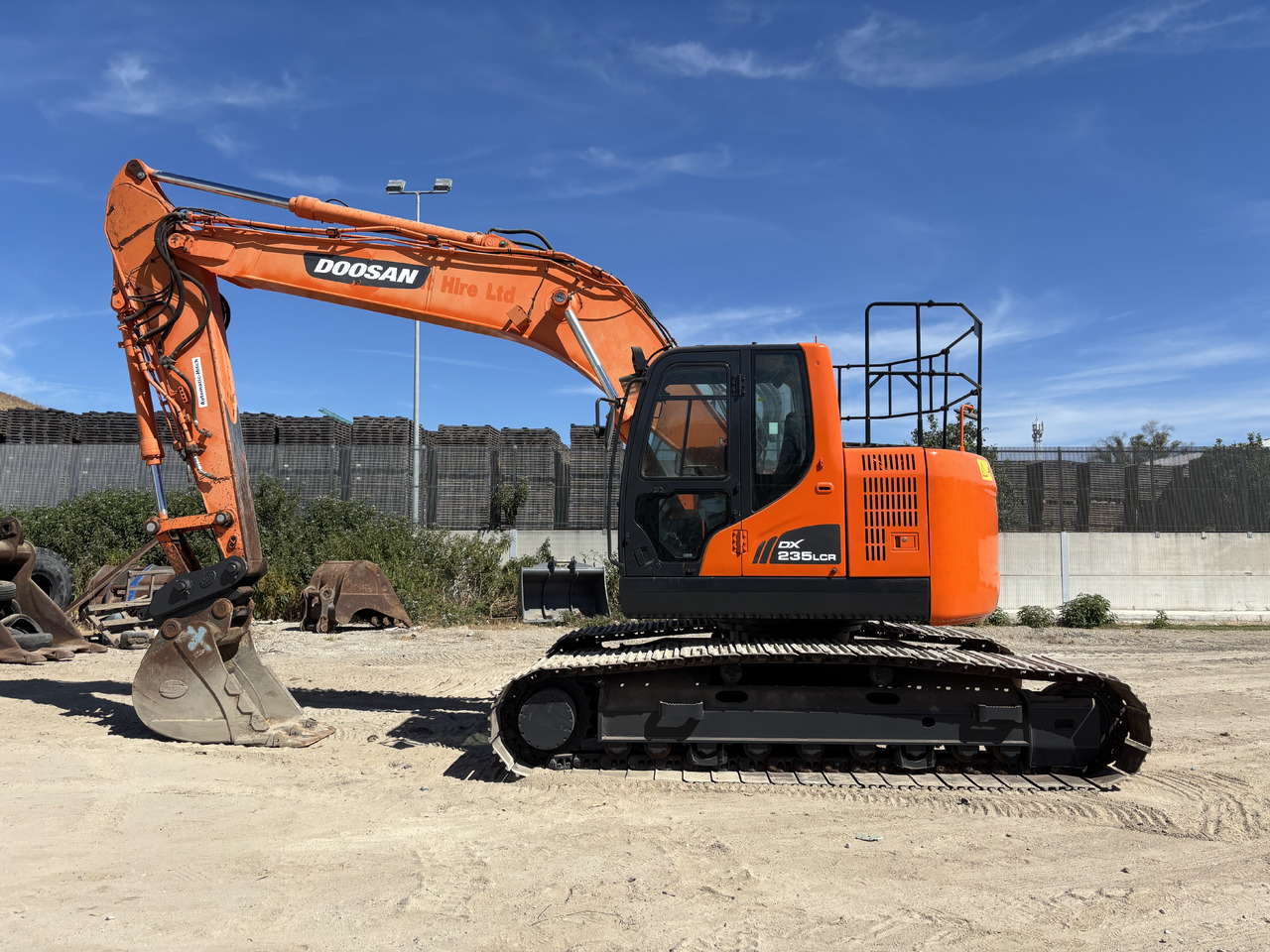DOOSAN DX235LCR - Ερπυστριοφόρος εκσκαφέας: φωτογραφία 2 DOOSAN DX235LCR - Ερπυστριοφόρος εκσκαφέας: φωτογραφία 2