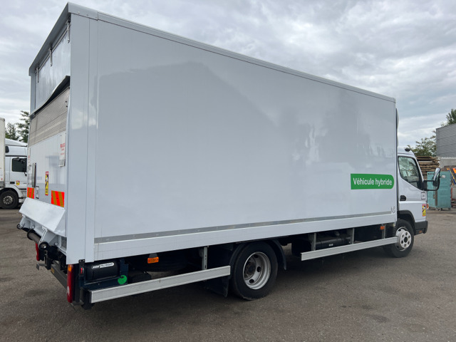 FUSO CANTER - Φορτηγό κόφα: φωτογραφία 3 FUSO CANTER - Φορτηγό κόφα: φωτογραφία 3
