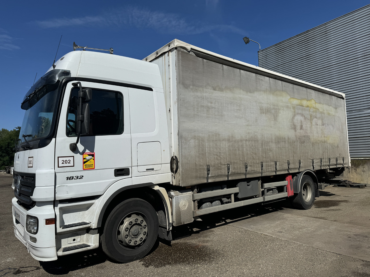MERCEDES-BENZ ACTROS 1832 - Φορτηγό μουσαμάς: φωτογραφία 2 MERCEDES-BENZ ACTROS 1832 - Φορτηγό μουσαμάς: φωτογραφία 2