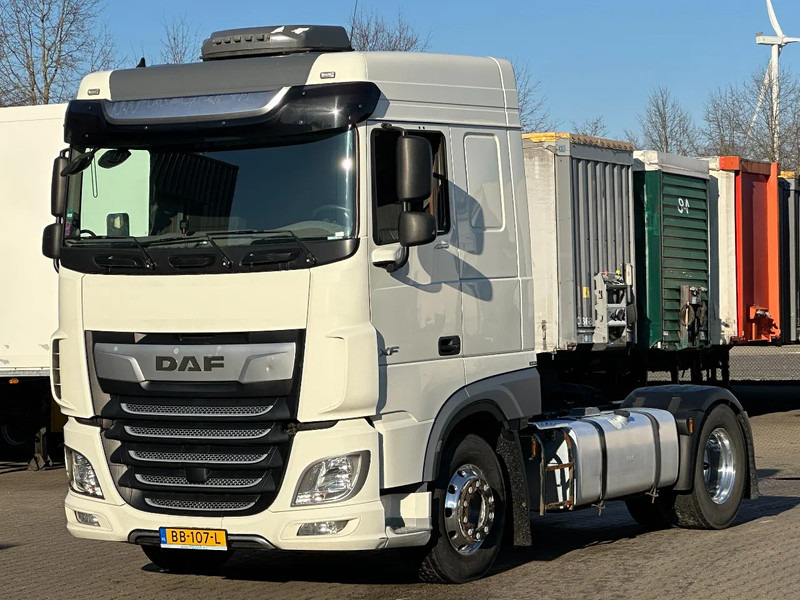 DAF XF 450 Space Cab - Euro 6 - Alcoa - Smart Tacho - Τράκτορας: φωτογραφία 1 DAF XF 450 Space Cab - Euro 6 - Alcoa - Smart Tacho - Τράκτορας: φωτογραφία 1