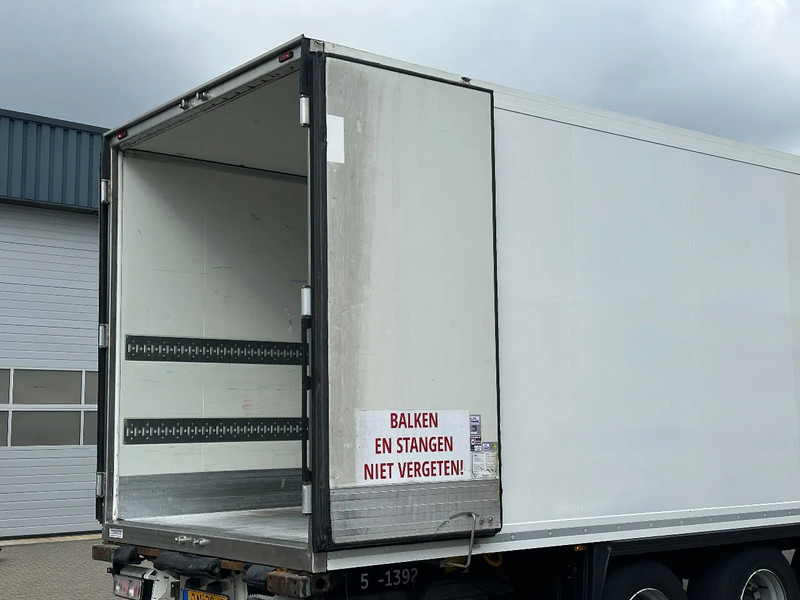 Krone Carrier Vector 1550 / Ov-Laadklep / Lift-As / Apk! - Επικαθήμενο ψυγείο: φωτογραφία 5 Krone Carrier Vector 1550 / Ov-Laadklep / Lift-As / Apk! - Επικαθήμενο ψυγείο: φωτογραφία 5