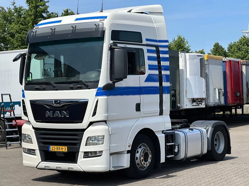 MAN TGX 18.420 XXL Euro 6 / 2 Tank / Only 450Tkm / Apk! - Τράκτορας: φωτογραφία 1 MAN TGX 18.420 XXL Euro 6 / 2 Tank / Only 450Tkm / Apk! - Τράκτορας: φωτογραφία 1
