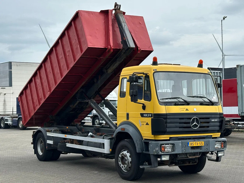 Mercedes-Benz SK 1931 4x2 Meiler Haakarm 20T Manual + Telma / Euro 1 - Φορτηγό φόρτωσης γάντζου: φωτογραφία 2 Mercedes-Benz SK 1931 4x2 Meiler Haakarm 20T Manual + Telma / Euro 1 - Φορτηγό φόρτωσης γάντζου: φωτογραφία 2