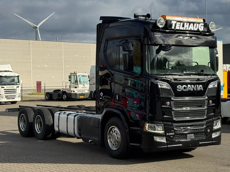 Scania R650 V8 6x4 Chassis Retarder WB 4.50 Only 465tkm! - Φορτηγό σασί: φωτογραφία 3 Scania R650 V8 6x4 Chassis Retarder WB 4.50 Only 465tkm! - Φορτηγό σασί: φωτογραφία 3