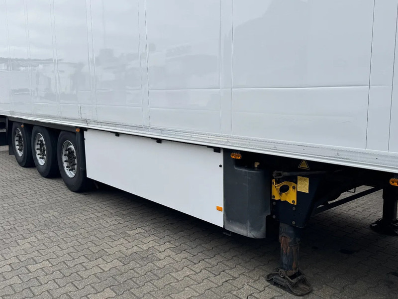 Schmitz Cargobull Thermo King SLXe 200 / Disc Brakes / Flower Width - Επικαθήμενο ψυγείο: φωτογραφία 4 Schmitz Cargobull Thermo King SLXe 200 / Disc Brakes / Flower Width - Επικαθήμενο ψυγείο: φωτογραφία 4