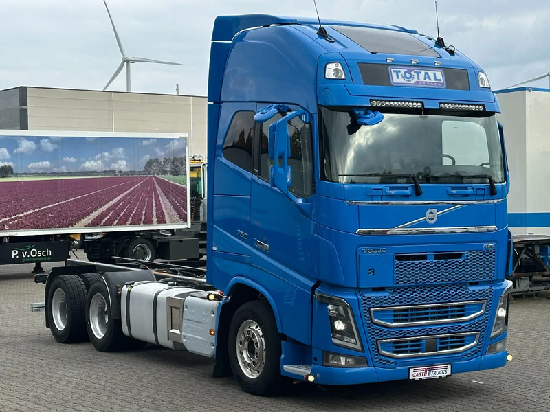 Volvo FH 16.750 6x4 Globe XL Chassis Retarder 3.90 Wb Full Air - Φορτηγό σασί: φωτογραφία 2 Volvo FH 16.750 6x4 Globe XL Chassis Retarder 3.90 Wb Full Air - Φορτηγό σασί: φωτογραφία 2