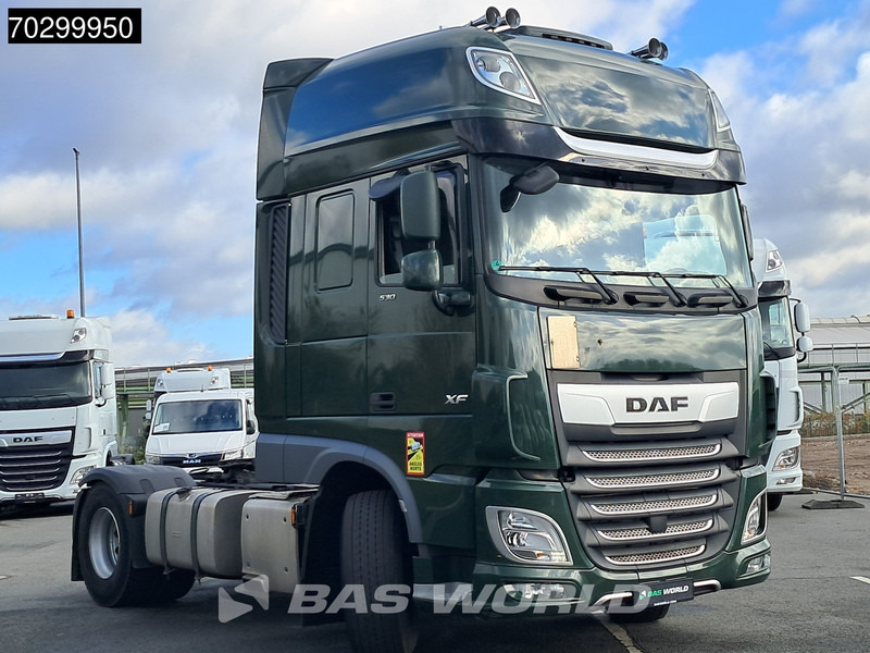 DAF XF 530 4X2 SSC Retarder 2xTanks ACC Standklima Euro 6 - Τράκτορας: φωτογραφία 3 DAF XF 530 4X2 SSC Retarder 2xTanks ACC Standklima Euro 6 - Τράκτορας: φωτογραφία 3