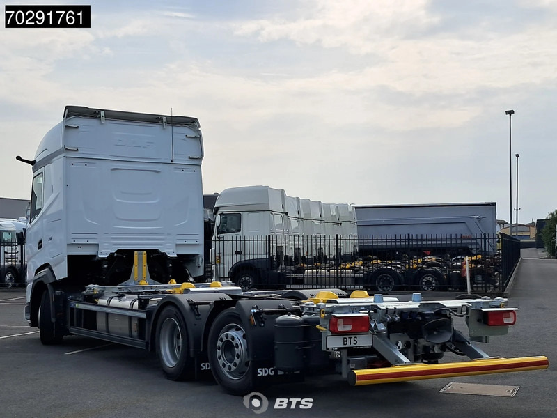 DAF XG 480 6X2 NEW!! BDF Maxi Lift+Steering Axle Automatic Euro 6 - Φορτηγό μεταφοράς εμπορευματοκιβωτίων/ Κινητό αμάξωμα: φωτογραφία 2 DAF XG 480 6X2 NEW!! BDF Maxi Lift+Steering Axle Automatic Euro 6 - Φορτηγό μεταφοράς εμπορευματοκιβωτίων/ Κινητό αμάξωμα: φωτογραφία 2