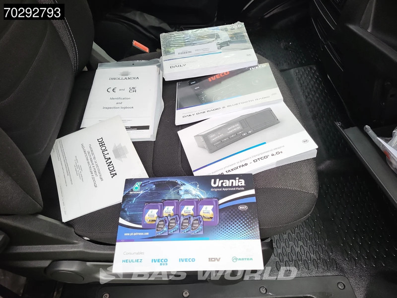 Επαγγελματικό αυτοκίνητο με μουσαμά Iveco Daily 60C18 3.0L Ladebordwand Automatik 180PS Doppelbereifung Koffer Klima Tempomat D'Hollandia Euro6 Zeilen Zeilenwagen Pritsch Plane: φωτογραφία 13
