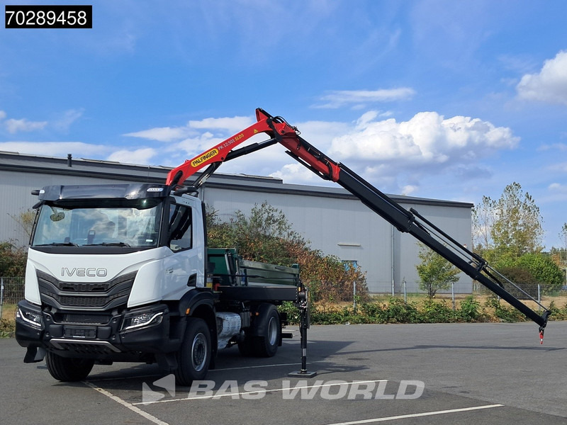 Iveco X-Way 460 4X2 NEW Palfinger PK12.501 Kran Crane Remote 3-way tipper ACC Navi - Φορτηγό ανατρεπόμενο, Φορτηγό με γερανό: φωτογραφία 1 Iveco X-Way 460 4X2 NEW Palfinger PK12.501 Kran Crane Remote 3-way tipper ACC Navi - Φορτηγό ανατρεπόμενο, Φορτηγό με γερανό: φωτογραφία 1