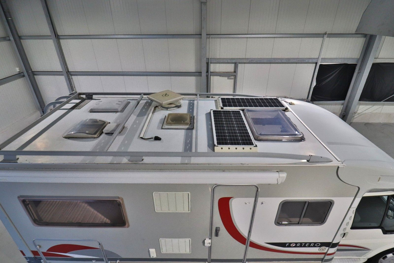 Dethleffs Fortero H 6945/Festbett/Klima/Solar/Markise/AHK - Ημιενιαίο αυτοκινούμενο: φωτογραφία 4 Dethleffs Fortero H 6945/Festbett/Klima/Solar/Markise/AHK - Ημιενιαίο αυτοκινούμενο: φωτογραφία 4