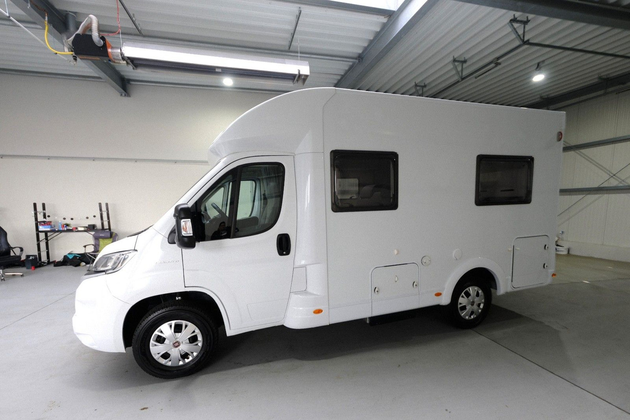 Etrusco T 5900 FB/1.Hand/Festbett/Klima/Markise/Finanz. Etrusco T 5900 FB/1.Hand/Festbett/Klima/FINANZIERUNG - Ημιενιαίο αυτοκινούμενο: φωτογραφία 3 Etrusco T 5900 FB/1.Hand/Festbett/Klima/Markise/Finanz. Etrusco T 5900 FB/1.Hand/Festbett/Klima/FINANZIERUNG - Ημιενιαίο αυτοκινούμενο: φωτογραφία 3