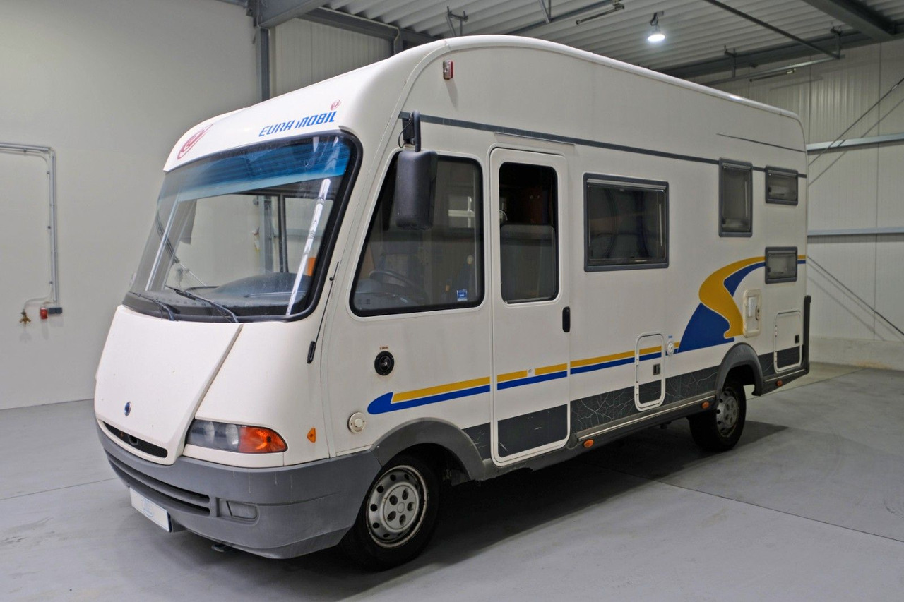 Eura Mobil I 625 VB / Automatik/ Festbett+Hubbett/Garage - Ενιαίο αυτοκινούμενο: φωτογραφία 2 Eura Mobil I 625 VB / Automatik/ Festbett+Hubbett/Garage - Ενιαίο αυτοκινούμενο: φωτογραφία 2