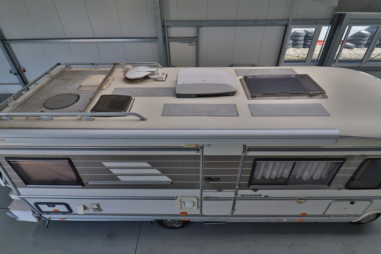 HYMER / ERIBA / HYMERCAR S 700/Festbett+Hubbett/Standklima/Markise - Ενιαίο αυτοκινούμενο: φωτογραφία 4 HYMER / ERIBA / HYMERCAR S 700/Festbett+Hubbett/Standklima/Markise - Ενιαίο αυτοκινούμενο: φωτογραφία 4