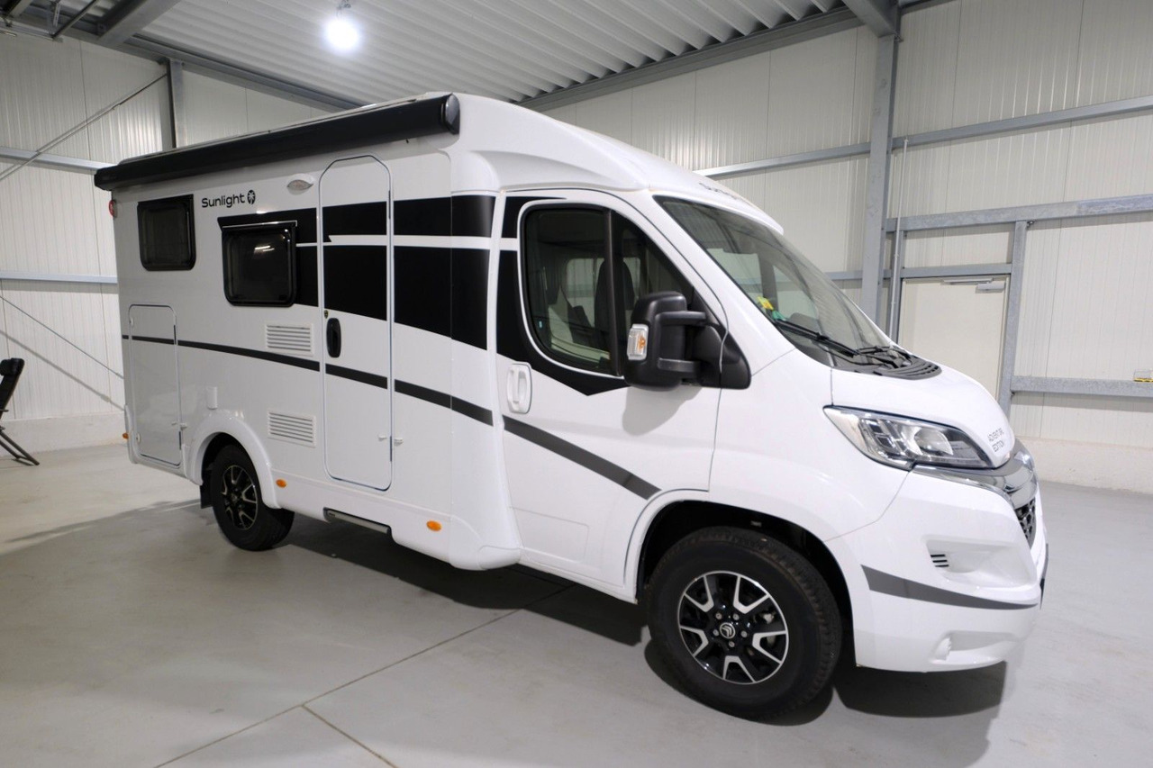 Sunlight V 60 Adventure Edition/Festbett/Garage/Klima/TOP - Ημιενιαίο αυτοκινούμενο: φωτογραφία 2 Sunlight V 60 Adventure Edition/Festbett/Garage/Klima/TOP - Ημιενιαίο αυτοκινούμενο: φωτογραφία 2