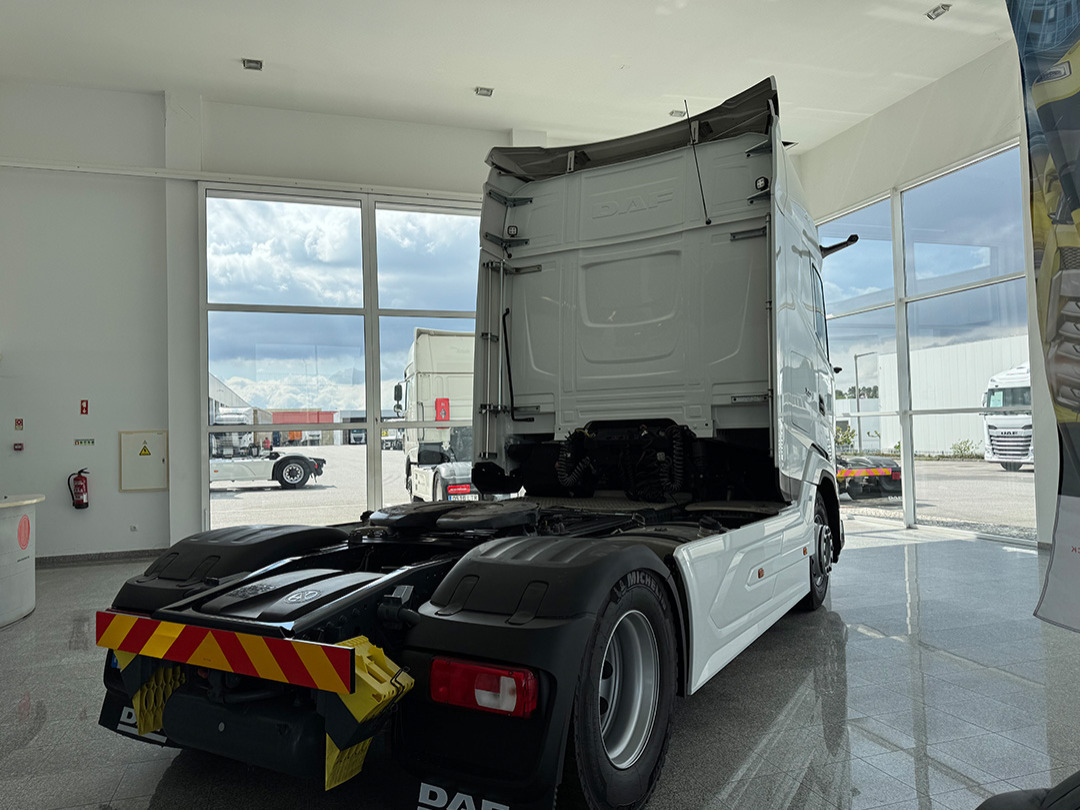 DAF XG 480 FT - Τράκτορας: φωτογραφία 2 DAF XG 480 FT - Τράκτορας: φωτογραφία 2