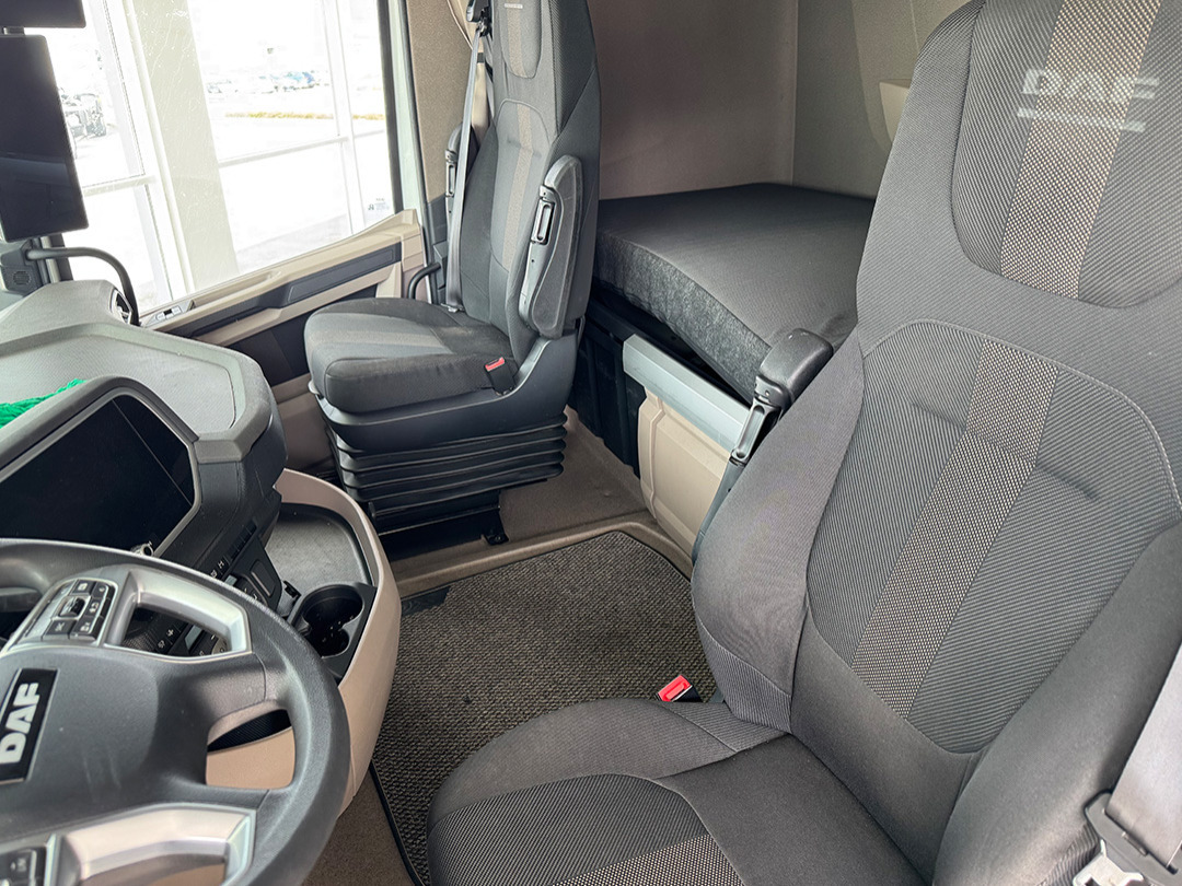 DAF XG 480 FT - Τράκτορας: φωτογραφία 3 DAF XG 480 FT - Τράκτορας: φωτογραφία 3