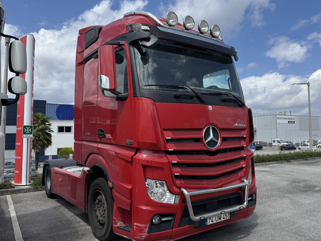 Mercedes Actros 510 1851 - Τράκτορας: φωτογραφία 1 Mercedes Actros 510 1851 - Τράκτορας: φωτογραφία 1