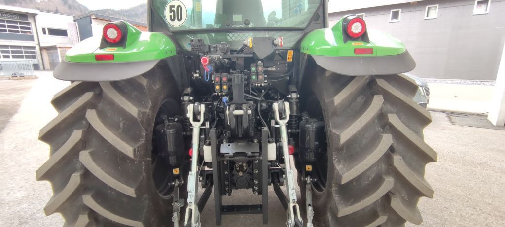 Deutz-Fahr 6125C TTV (15874) - Τρακτέρ: φωτογραφία 4 Deutz-Fahr 6125C TTV (15874) - Τρακτέρ: φωτογραφία 4