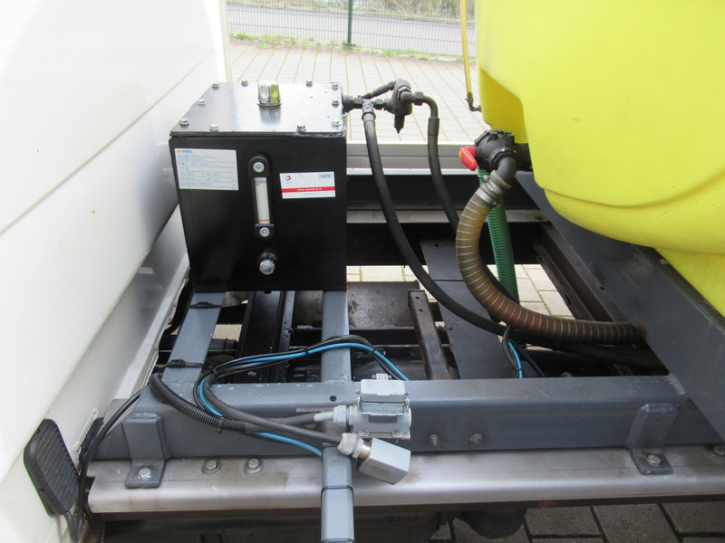 Μικρό φορτηγό με καρότσα Epoke VIRTUS City Sprayer + Volkswagen Crafter 35 2.5TDI 100KW Natzout Strooier: φωτογραφία 8