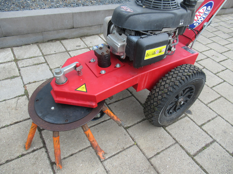 GS Sweep MS 0700R Onkruidborstel HONDA GCV160 - Μηχανήματα κήπου: φωτογραφία 3 GS Sweep MS 0700R Onkruidborstel HONDA GCV160 - Μηχανήματα κήπου: φωτογραφία 3