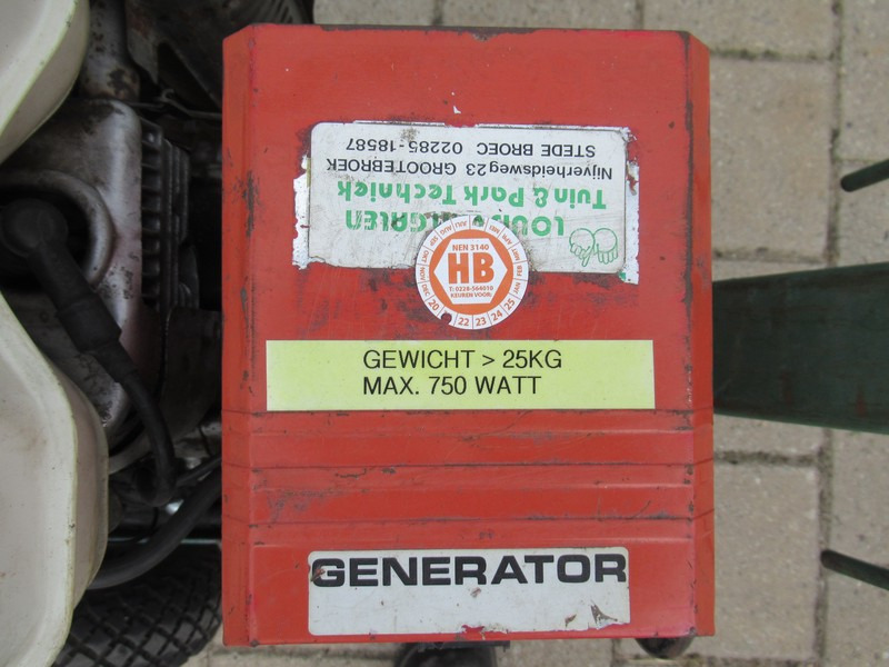 Honda Aggregaat 750 Generator 750W / 220V - Βιομηχανική γεννήτρια: φωτογραφία 3 Honda Aggregaat 750 Generator 750W / 220V - Βιομηχανική γεννήτρια: φωτογραφία 3