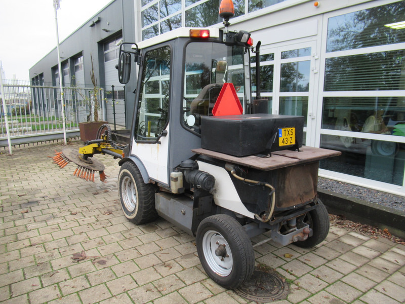 LM TRAC 286 Werktuigdrager ( zonder Borstel arm ) - Σάρωθρο δρόμων: φωτογραφία 4 LM TRAC 286 Werktuigdrager ( zonder Borstel arm ) - Σάρωθρο δρόμων: φωτογραφία 4