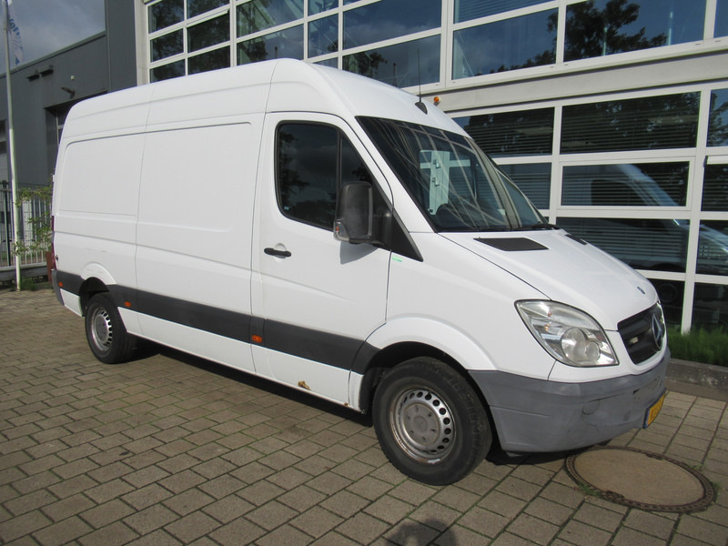 Mercedes-Benz Sprinter 313 2.2 CDI 366 L2H2 AIRCO - Klima - Βαν: φωτογραφία 2 Mercedes-Benz Sprinter 313 2.2 CDI 366 L2H2 AIRCO - Klima - Βαν: φωτογραφία 2