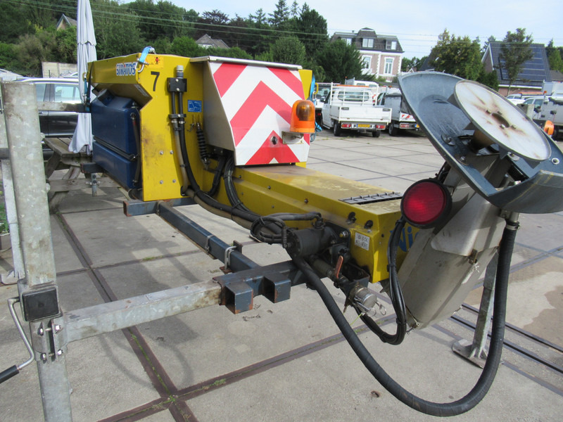 NIDO STRATOS B08-24 VAXN Zoutstrooier HYDRO 0,8M3 Salzstreuer - Αλατιέρα: φωτογραφία 2 NIDO STRATOS B08-24 VAXN Zoutstrooier HYDRO 0,8M3 Salzstreuer - Αλατιέρα: φωτογραφία 2