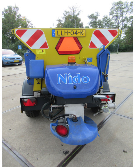 NIDO Stratos B17KR-21 AWCLN-350 1,7M3 + 850L Salzstreuer Zoutstrooier Saltspreader - Αλατιέρα: φωτογραφία 5 NIDO Stratos B17KR-21 AWCLN-350 1,7M3 + 850L Salzstreuer Zoutstrooier Saltspreader - Αλατιέρα: φωτογραφία 5