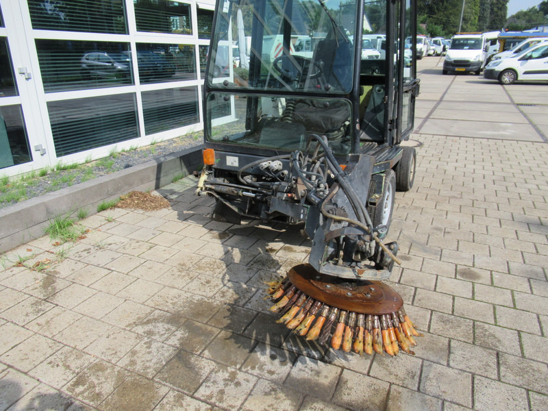 ROBERINE 1503 - 628 4WD Onkruidborstelmachine - Σάρωθρο δρόμων: φωτογραφία 2 ROBERINE 1503 - 628 4WD Onkruidborstelmachine - Σάρωθρο δρόμων: φωτογραφία 2