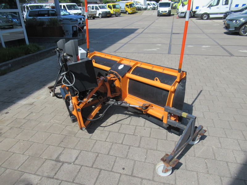 Schuitemaker Villeton Jean LMT 20.50 208CM 12V Sneeuwschuif Snow Plow - Εκχιονιστικό μαχαίρι: φωτογραφία 4 Schuitemaker Villeton Jean LMT 20.50 208CM 12V Sneeuwschuif Snow Plow - Εκχιονιστικό μαχαίρι: φωτογραφία 4