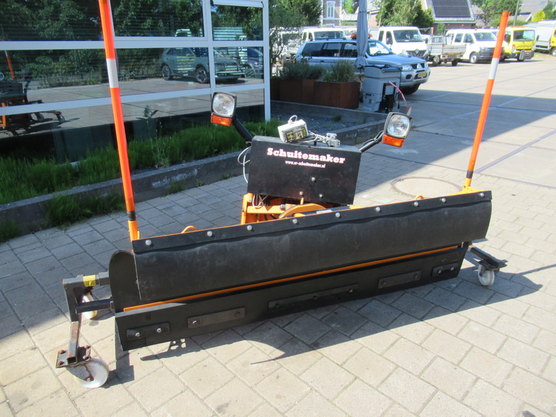 Schuitemaker Villeton Jean LMT 20.50 208CM 12V Sneeuwschuif Snow Plow - Εκχιονιστικό μαχαίρι: φωτογραφία 3 Schuitemaker Villeton Jean LMT 20.50 208CM 12V Sneeuwschuif Snow Plow - Εκχιονιστικό μαχαίρι: φωτογραφία 3