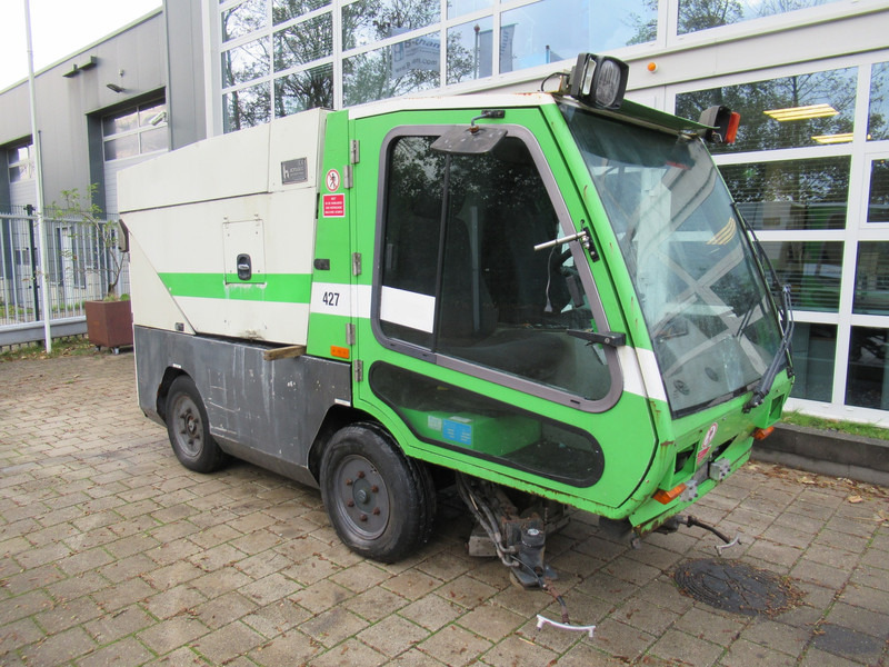 TENNANT HMF 214 Veegmachine, DEFECT / FOR PARTS - Σάρωθρο δρόμων: φωτογραφία 2 TENNANT HMF 214 Veegmachine, DEFECT / FOR PARTS - Σάρωθρο δρόμων: φωτογραφία 2