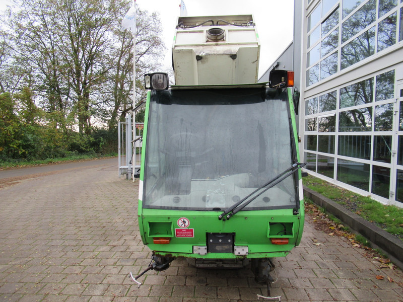 TENNANT HMF 214 Veegmachine, DEFECT / FOR PARTS - Σάρωθρο δρόμων: φωτογραφία 3 TENNANT HMF 214 Veegmachine, DEFECT / FOR PARTS - Σάρωθρο δρόμων: φωτογραφία 3
