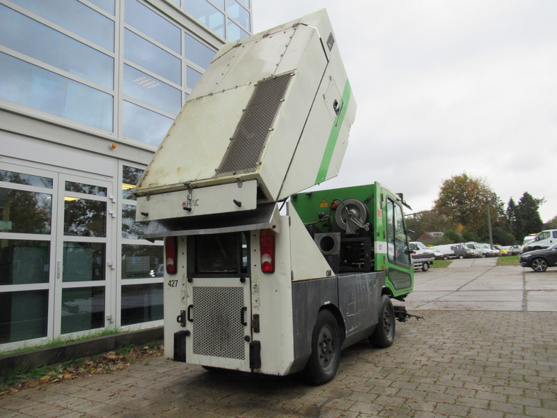 TENNANT HMF 214 Veegmachine, DEFECT / FOR PARTS - Σάρωθρο δρόμων: φωτογραφία 5 TENNANT HMF 214 Veegmachine, DEFECT / FOR PARTS - Σάρωθρο δρόμων: φωτογραφία 5