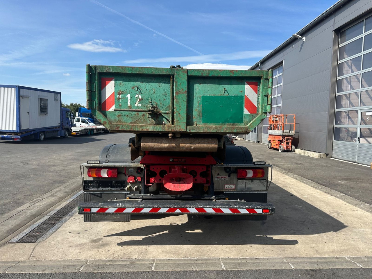 Mercedes-Benz Arocs 1836/10,7L/Hiab Ultima 14S/4x2/Autom. - Φορτηγό φόρτωσης γάντζου: φωτογραφία 4 Mercedes-Benz Arocs 1836/10,7L/Hiab Ultima 14S/4x2/Autom. - Φορτηγό φόρτωσης γάντζου: φωτογραφία 4
