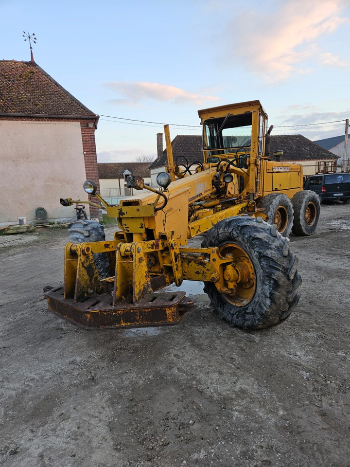 JOHN JD670-A - Γκρέιντερ: φωτογραφία 5 JOHN JD670-A - Γκρέιντερ: φωτογραφία 5