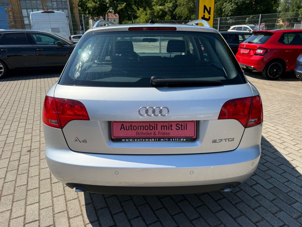 Audi A4 Avant 2.7 TDI S-LINE XENON NAVI TÜV 05/27 - Αυτοκίνητο: φωτογραφία 5 Audi A4 Avant 2.7 TDI S-LINE XENON NAVI TÜV 05/27 - Αυτοκίνητο: φωτογραφία 5
