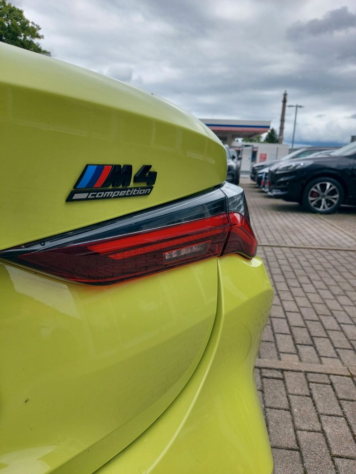 BMW M4 Cabrio G83 xDrive Competition M-Sport H&K - Αυτοκίνητο: φωτογραφία 2 BMW M4 Cabrio G83 xDrive Competition M-Sport H&K - Αυτοκίνητο: φωτογραφία 2
