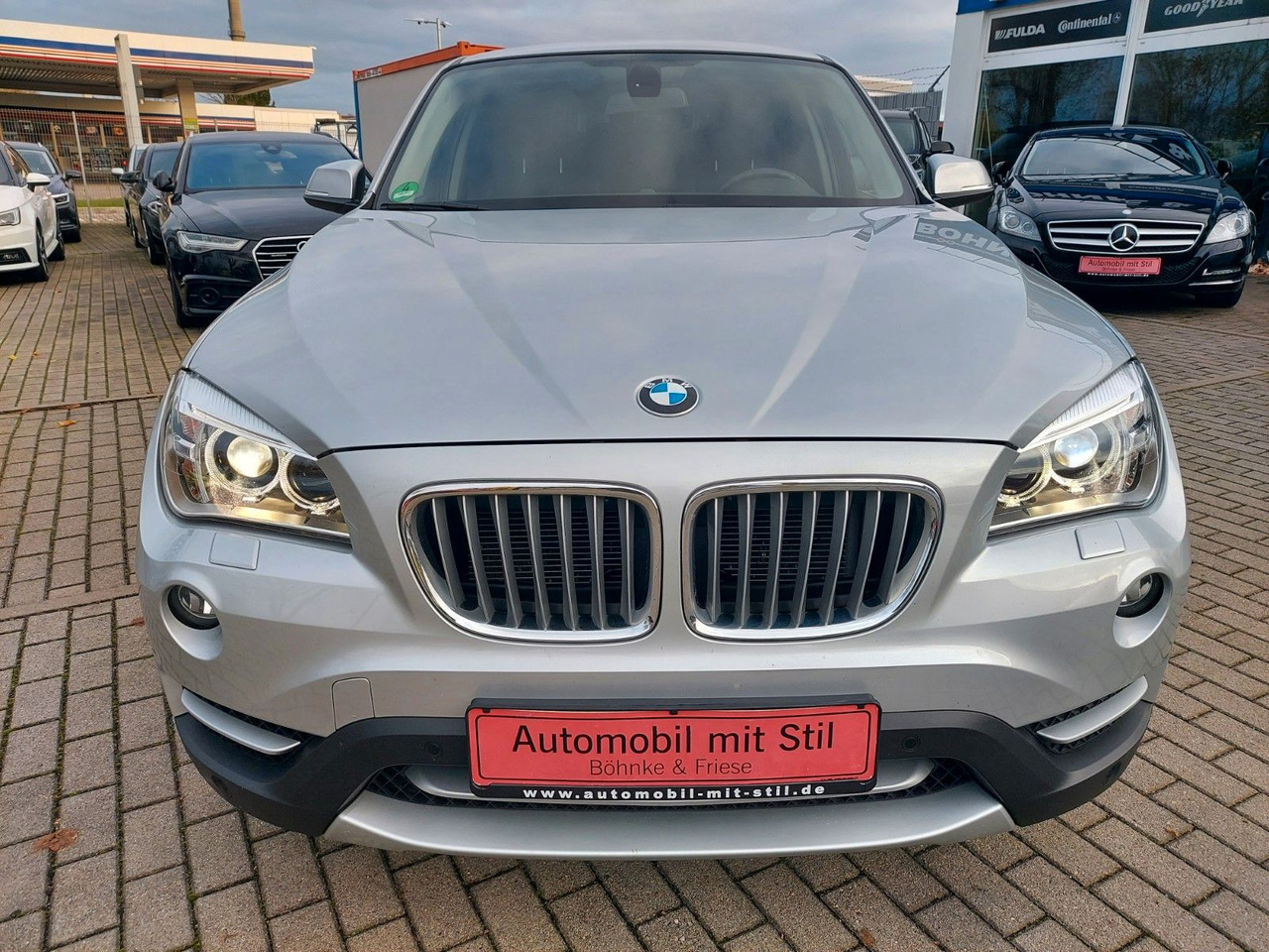 BMW X1 18 d xDrive Xenon Navi Leder AHK - SUV: φωτογραφία 2 BMW X1 18 d xDrive Xenon Navi Leder AHK - SUV: φωτογραφία 2
