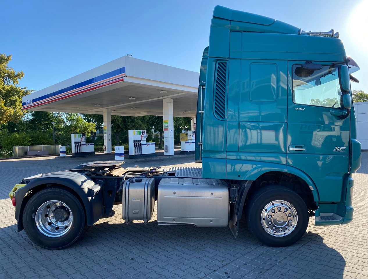 DAF XF 440 EURO 6 KIPPHYDRAULIK ALUFELGEN - Τράκτορας: φωτογραφία 2 DAF XF 440 EURO 6 KIPPHYDRAULIK ALUFELGEN - Τράκτορας: φωτογραφία 2