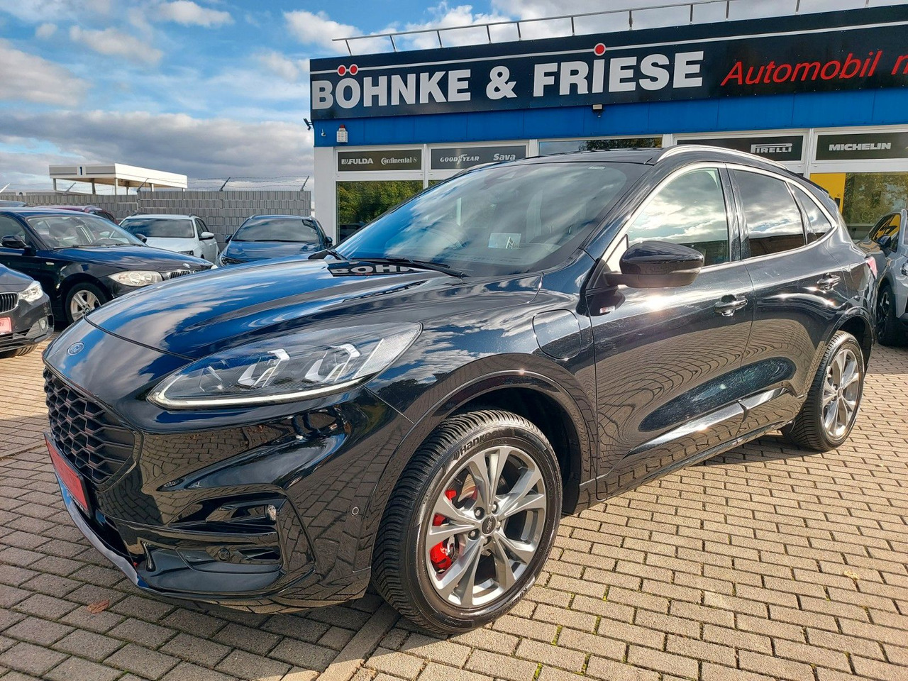 Ford Kuga Plug-In Hybrid ST-Line X ACC Assist 360° - SUV: φωτογραφία 4 Ford Kuga Plug-In Hybrid ST-Line X ACC Assist 360° - SUV: φωτογραφία 4