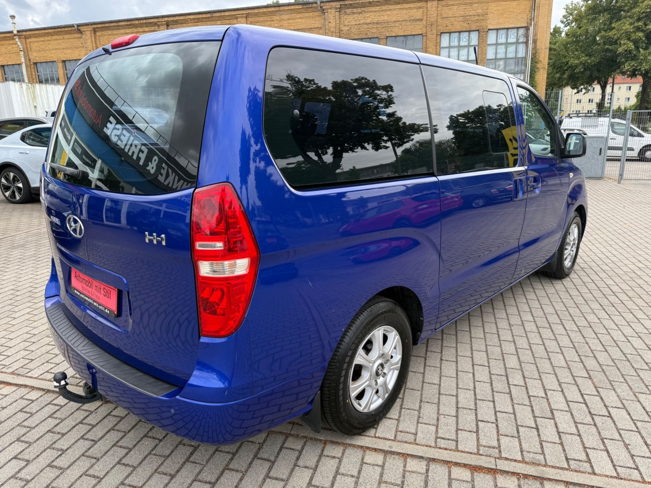Hyundai H-1 Travel Comfort 8 SITZER KLIMAA. STANDHEIZUNG - Επιβατικό βαν: φωτογραφία 4 Hyundai H-1 Travel Comfort 8 SITZER KLIMAA. STANDHEIZUNG - Επιβατικό βαν: φωτογραφία 4
