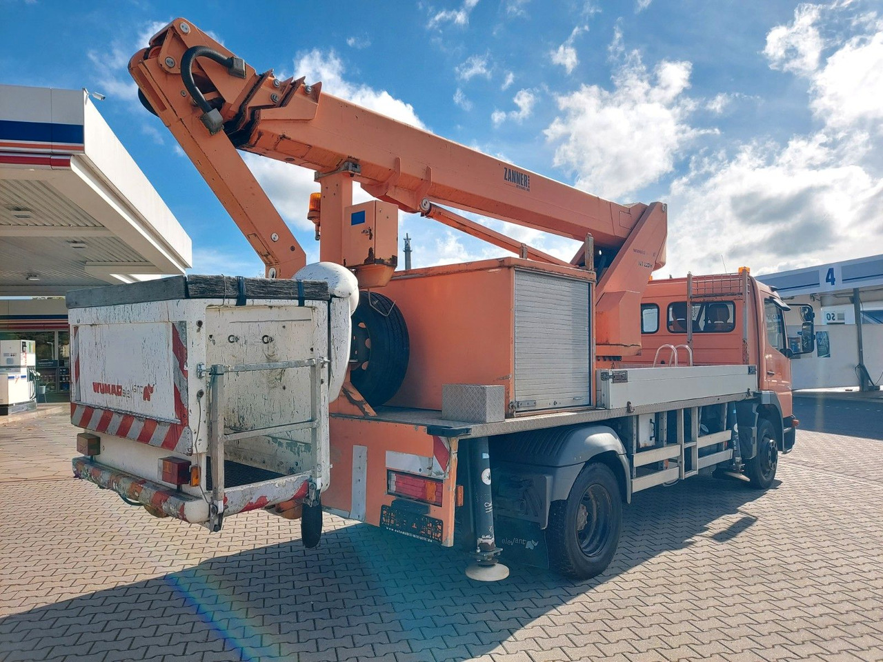 Mercedes-Benz ATEGO 1323 HUBSTEIGER WUMAG WT220H - Φορτηγό με εναέρια πλατφόρμα: φωτογραφία 4 Mercedes-Benz ATEGO 1323 HUBSTEIGER WUMAG WT220H - Φορτηγό με εναέρια πλατφόρμα: φωτογραφία 4