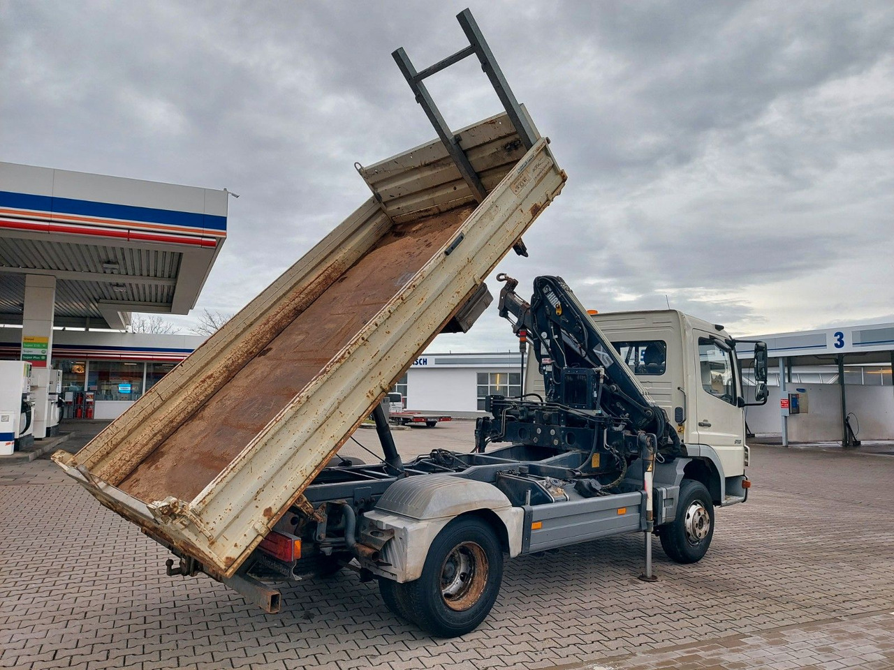 Mercedes-Benz Atego 2 4-Zyl. 4x2 918 4x2 MEILLER HIAB066 Kran - Φορτηγό ανατρεπόμενο, Φορτηγό με γερανό: φωτογραφία 3 Mercedes-Benz Atego 2 4-Zyl. 4x2 918 4x2 MEILLER HIAB066 Kran - Φορτηγό ανατρεπόμενο, Φορτηγό με γερανό: φωτογραφία 3